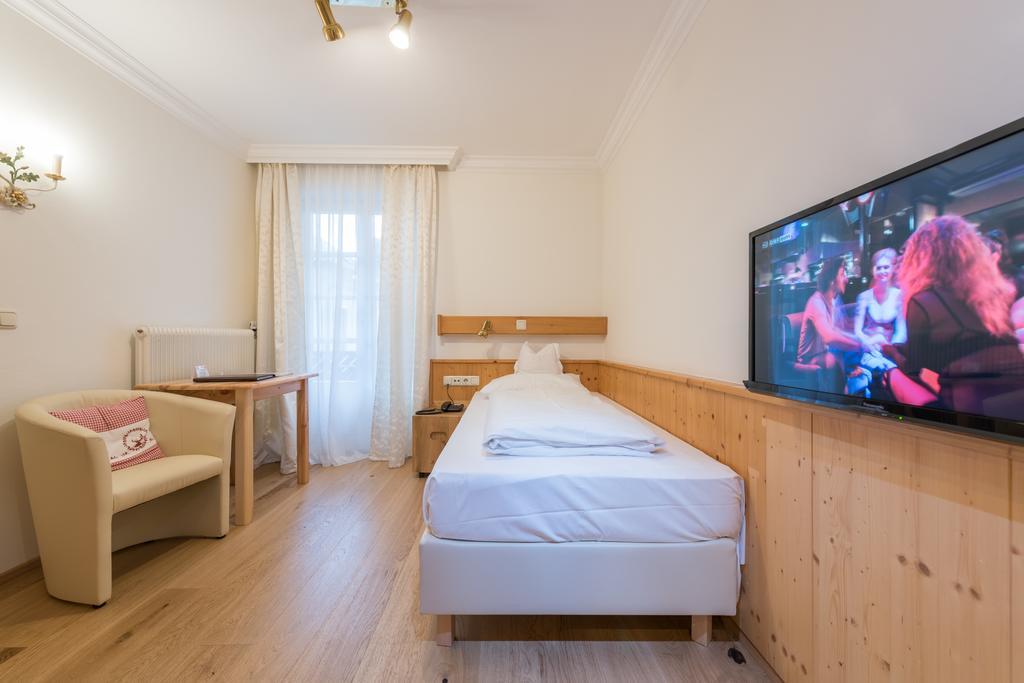 Hotel & Restaurant Ragginger Attersee Nussdorf am Attersee Luaran gambar