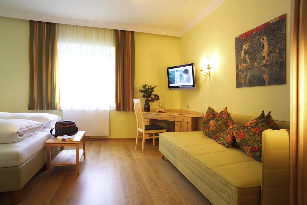 Hotel & Restaurant Ragginger Attersee Nussdorf am Attersee Bilik gambar