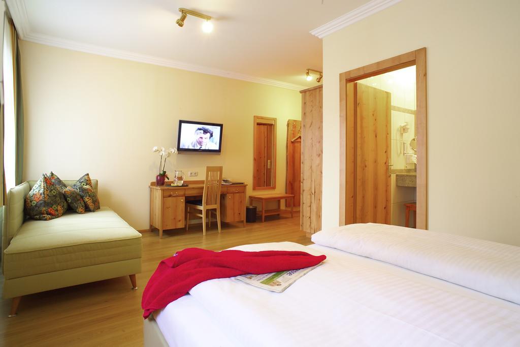 Hotel & Restaurant Ragginger Attersee Nussdorf am Attersee Bilik gambar