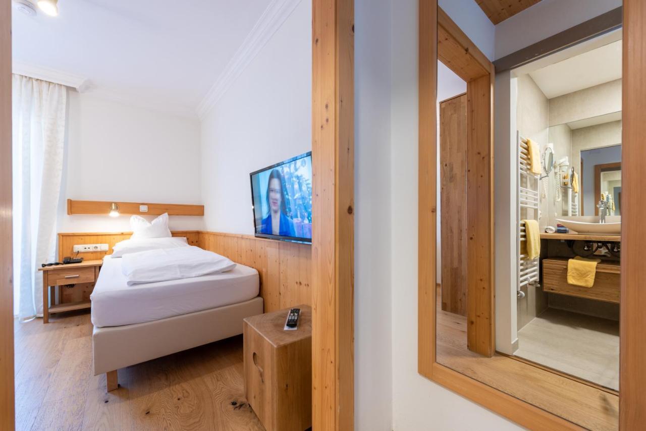 Hotel & Restaurant Ragginger Attersee Nussdorf am Attersee Luaran gambar